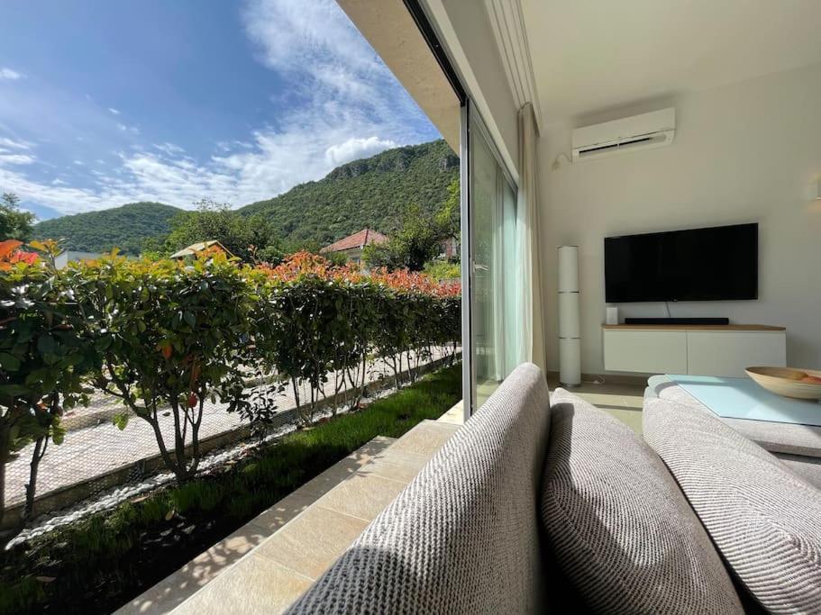 Acacia Hill Apartments Herceg Novi Eksteriør billede